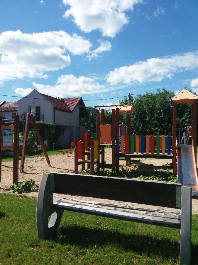 Gosciniec Solan Hotel Jeleniow Екстериор снимка