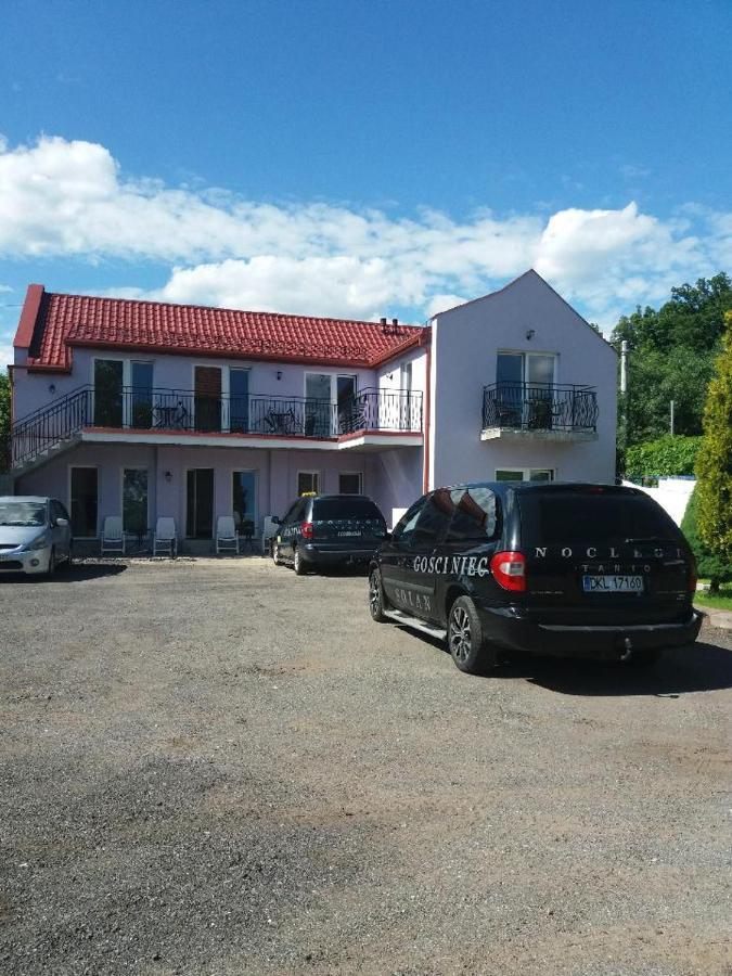Gosciniec Solan Hotel Jeleniow Екстериор снимка